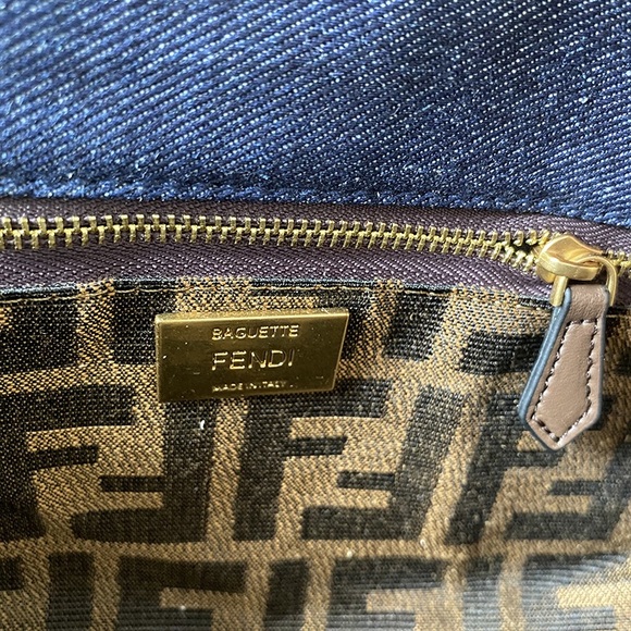 Fendi Baguette Series Denim Ff Embossed Baguette Bag - Picture 9 of 11